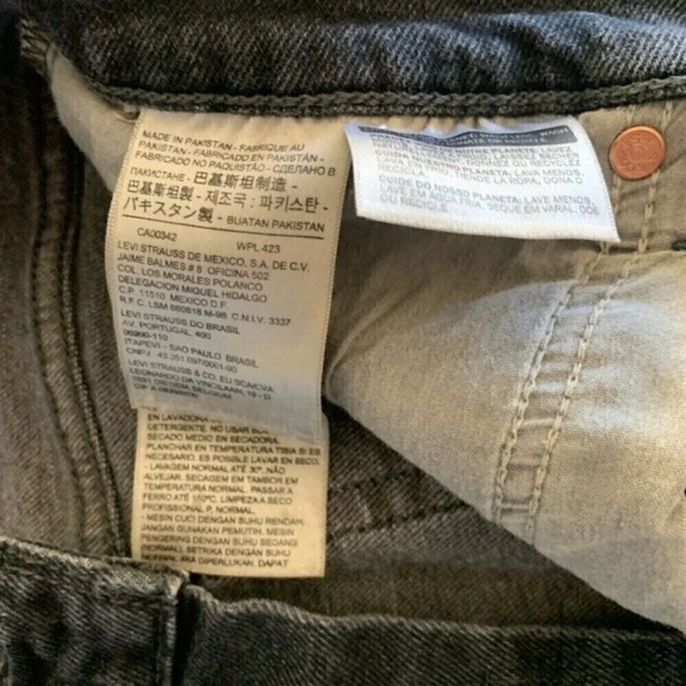 Levi's 501 Women's Demin Shorts Black Sz 28